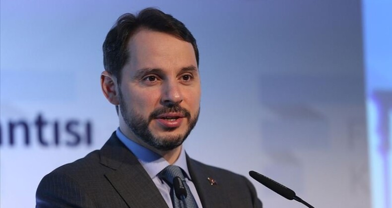 Bakan Albayrak uluslarararası yatırımcılara güven verdi: ‘Türkiye’nin rezervleri ‘fazlasıyla yeterli’