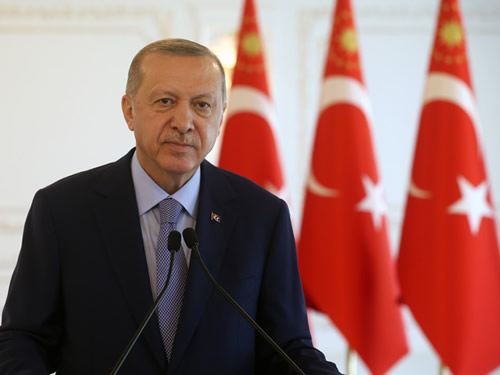 Cumhurbaşkanı: ‘Türk Lirası’nı dünya çapında işlem gören istikrarlı ve itibarlı bir para birimi haline getiriyoruz.’