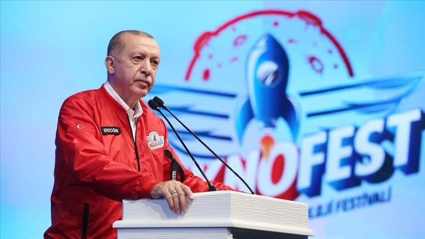 Cumhurbaşkanı Erdoğan: ‘Teknolojinin en büyük sermayesi üretken zihinlerdir.’