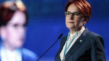 ‘Güçlü olmak için, memlekette demokrasiyi, hukuku ve adaleti hakim kılmak gerekir.’