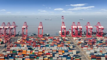 Pandemi, ihracat rakamlarında azalmaya yol açtı ama gümrük sınırlamaları da arttı!