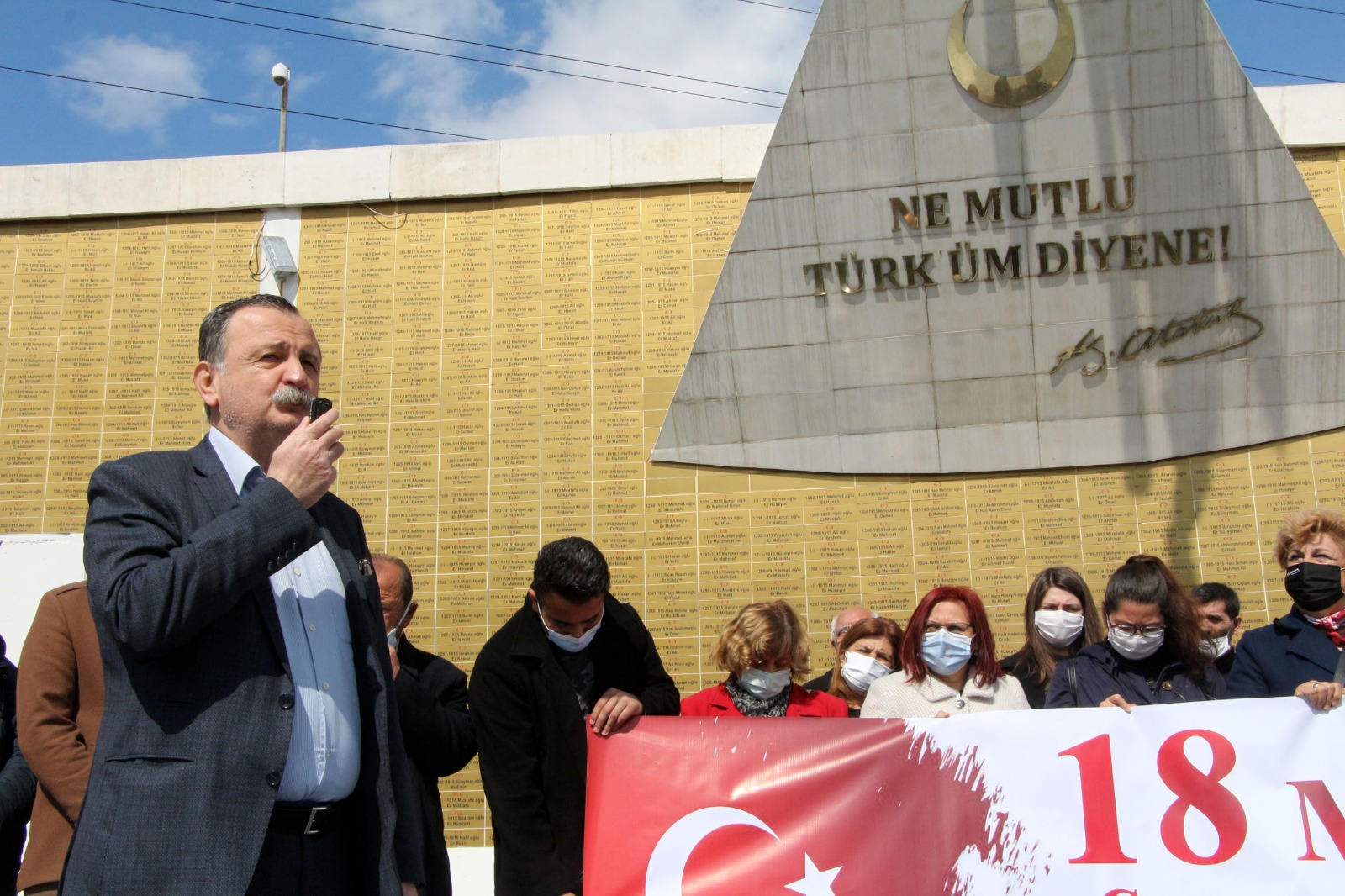 CHP ‘Andımız’la Çanakkale Şehitlerini Andı