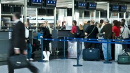 Küresel salgın sürecinde Türkiye’ ye gelen turist sayısı yüzde 53,92 azaldı
