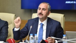Kadına Yönelik Şiddetle Mücadele Bir İnsan Hakkı Mücadelesidir