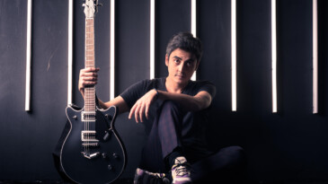 İzmir’li Yalçın Bora Varsay, Amerika’da 2 yeni albüm çıkardı