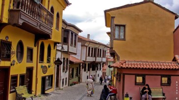 Kula Evleri Ve Kuladokya