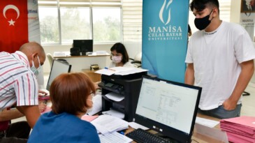 Manisa Celal Bayar Üniversitesi’nde Yurtdışı Öğrenci (YÖS) Kayıtları Başladı