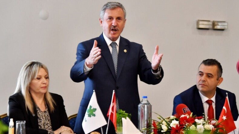 Selçuk Özdağ: ‘Bu ülkeyi tek adamla yönetemezsiniz!’