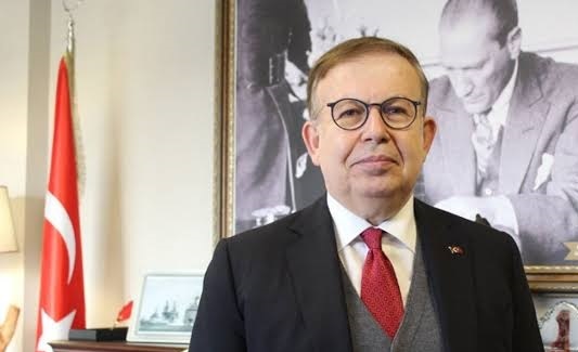 ‘Fransa ve Yunanistan NATO’nun dibini oyuyorlar!’