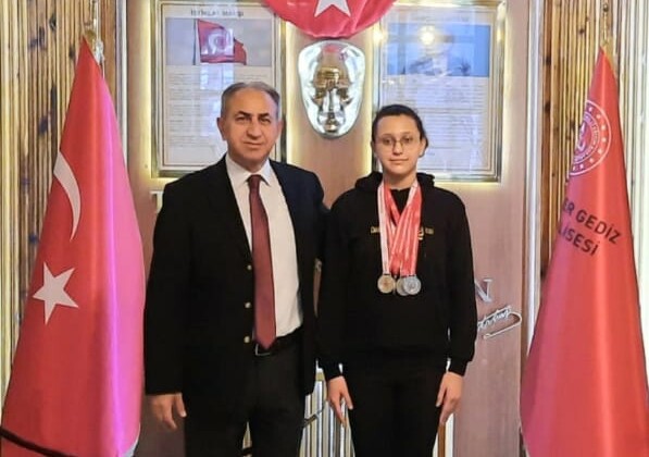 ‘ALTIN KIZ’ GURURLANDIRDI