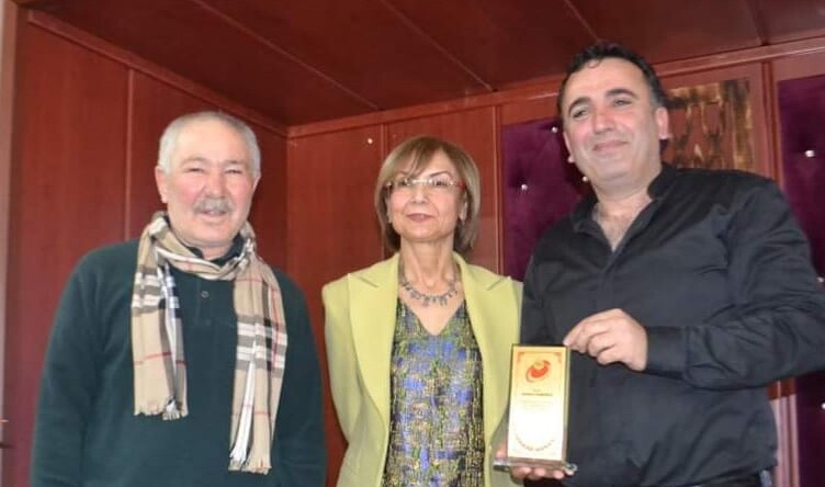 ŞAİR AYTEKİN KARAPAÇA’NIN 3. ŞİİR KİTABI “ABELYA ÇİÇEĞİ” TANITILDI