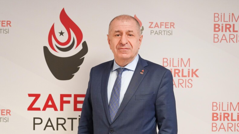 Özdağ bile şaşırdı; “Türkiye’de 1,5 milyon Afgan var!”