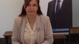 DEVA’LI TUNÇDİREK: ‘MEMLEKET YANIYOR HABERİN VAR MI AKÇAY’