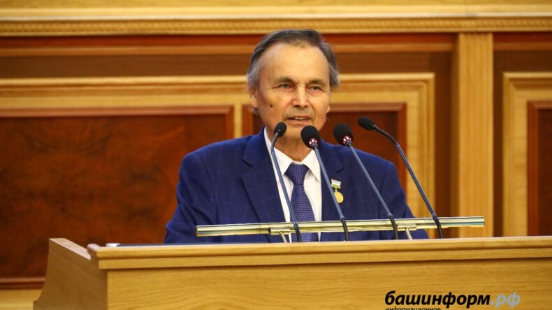 BAŞKURT TÜRKLÜĞÜNÜN ULUSAL VE EFSANE ŞAİRİ: KADİM ARALBAY