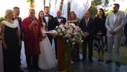 AŞK HİKAYESİNDE MUTLU SON