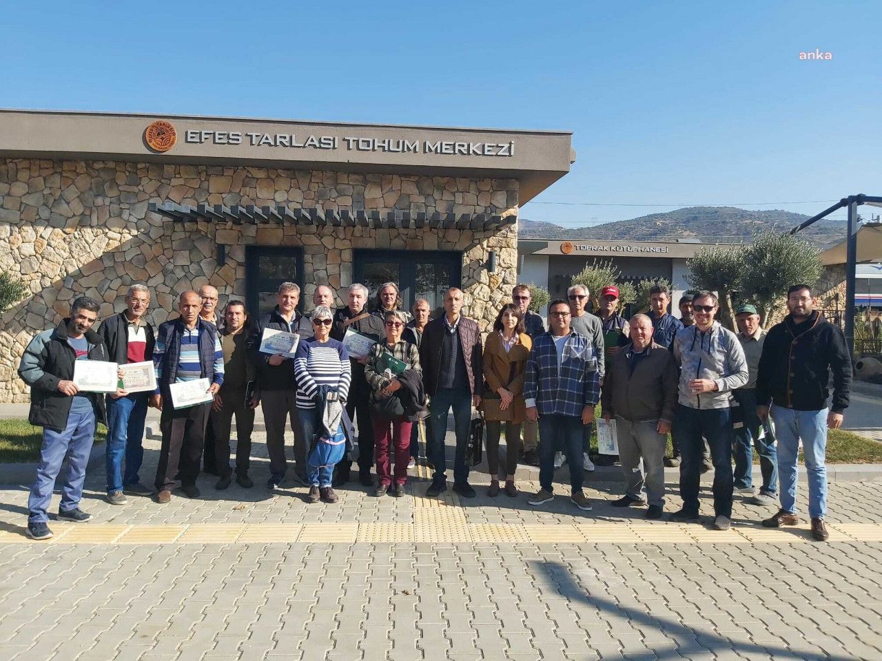 Efes Tarlası’ nda çiftçi eğitimleri devam ediyor