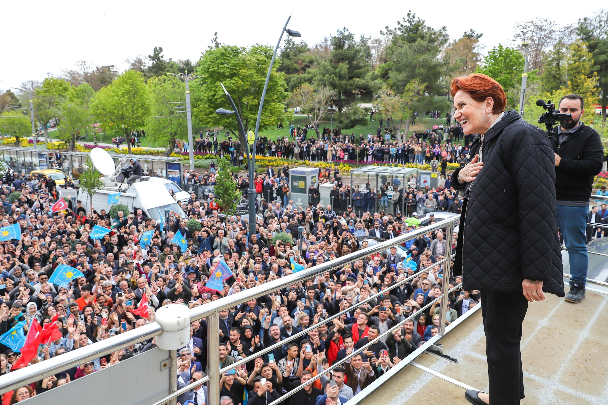 Akşener: ‘İftira Atıp Duruyorsun, Günahtır Günah!’