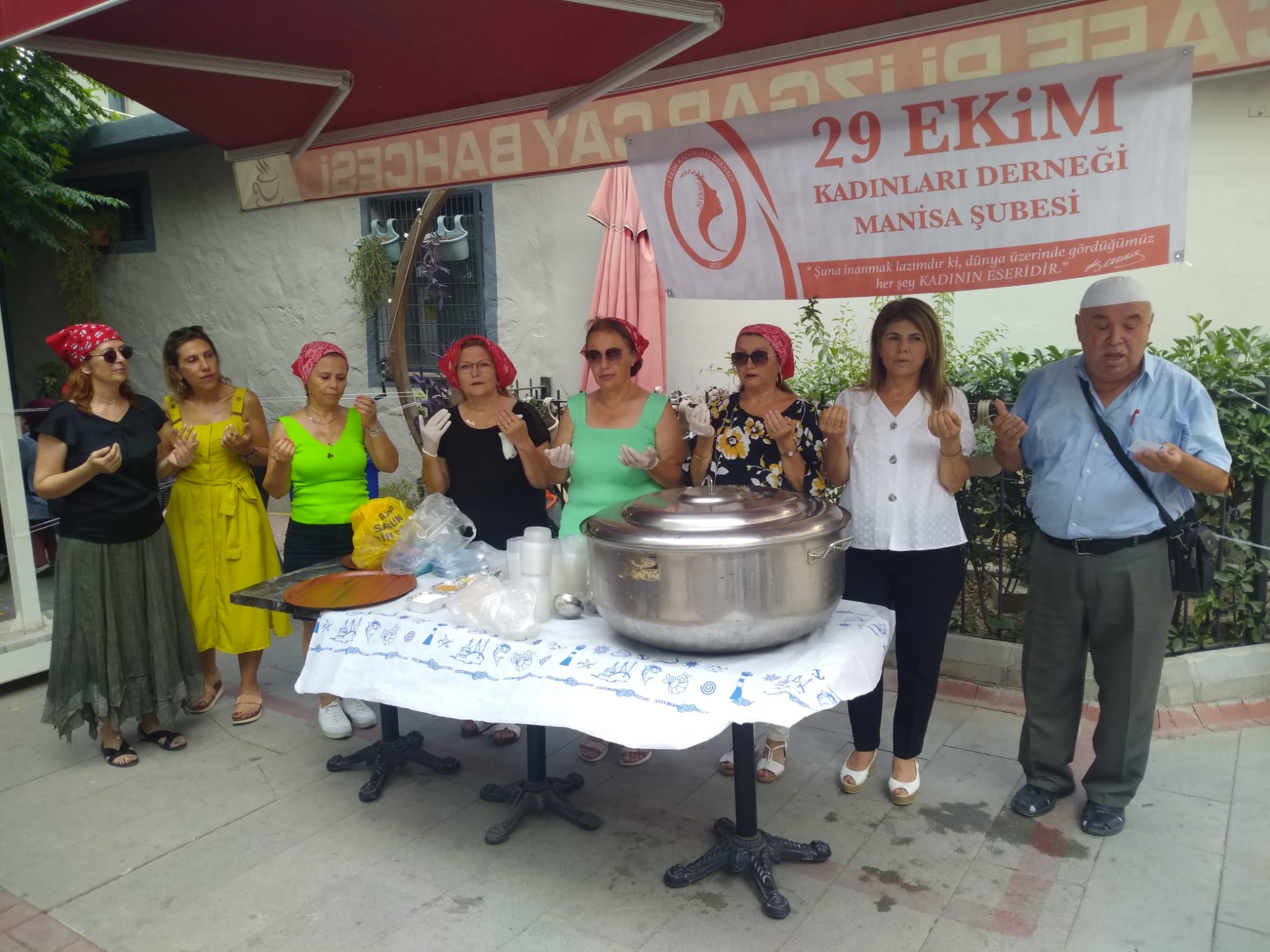 29 EKİM KADINLARINDAN AŞURE HAYRI