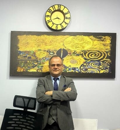 HAKAN BERKTAŞ TIP BAYRAMI’NI KUTLADI