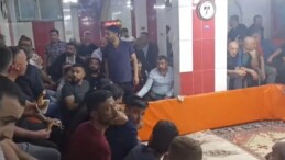 Diyarbakır’da Horoz Koruma Derneği’ne ‘horoz dövüşü’ operasyonu