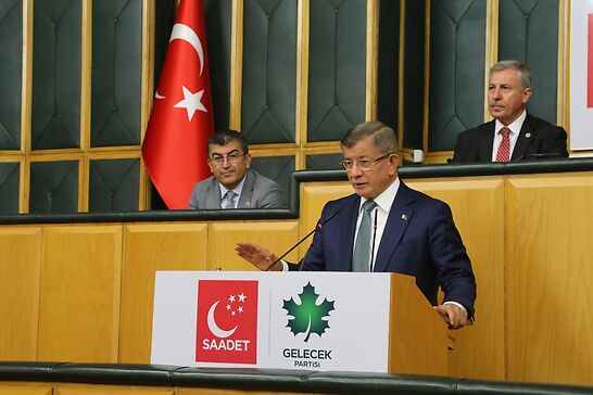 Ahmet Davutoğlu: ‘Yeter artık! Gelin, buradayım…’