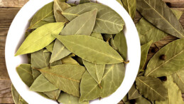 Baharat Lezzetleri İhracat Artışında Defne Öne Çıktı!