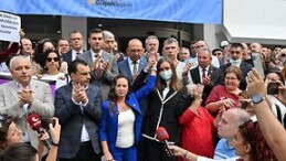 Cumhuriyet, Halk ve Vicdanlı İnsanlar Gülşah Durbay’a destek verdi