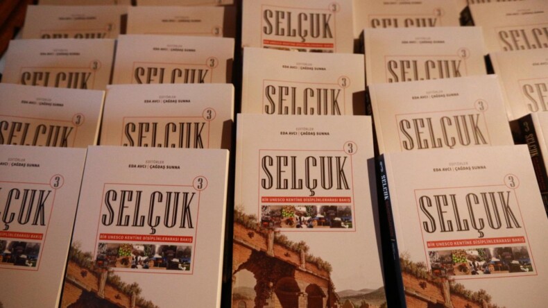 Efes Selçuk bu kitapta: Arkeolojisi, lezzetleri, kadın girişimcileri