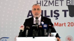 Bakan Işıkhan: ‘Herkese birinci sınıf sağlık hizmeti sunan tek ülkeyiz’