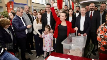 Ahmet Ünsal Yazdı: Türkiye siyasi tarihinin en büyük ‘Açık Halk anketi’
