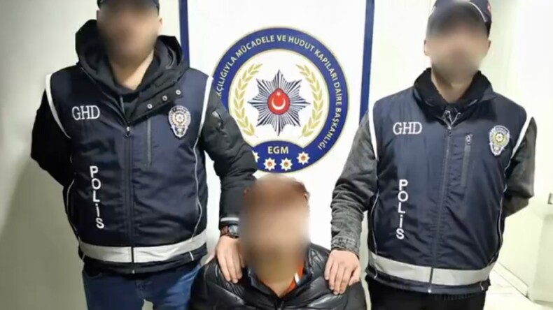 İtalya’nın kırmızı bültenle aradığı insan taciri İstanbul’da yakalandı