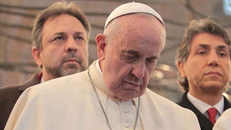 Vatikan, Papa Franciscus’un ölüm nedenini ve vasiyetini açıkladı