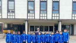 Dicle hoca direktifleri ile sporcuları ise kulaçları ile Rize’de destan yazdı…