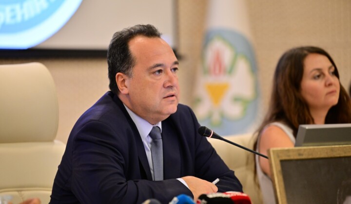 Manisa Büyükşehir’in Yeni Başkanından Anlamlı Mesajlar