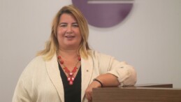 İzmir, sağlıkta yapay zeka uygulamalarıyla yüksek katma değer yaratabilir’