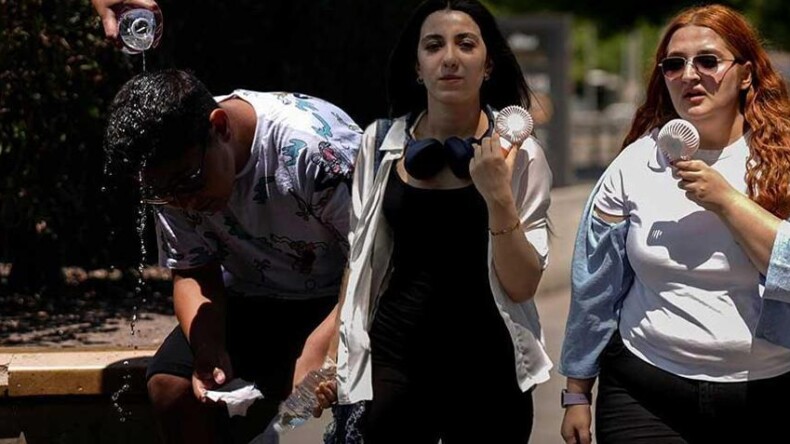 Son dakika… Kavurucu sıcaklar başladı! Uyarılar peş peşe geldi: İstanbul, Ankara, İzmir, Antalya…