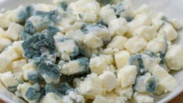 Bu besinleri buzluğa atan yandı! Anında bozuluyor, birkaç günden fazla tutmayın