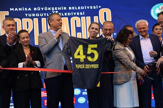 Özgür Özel: ‘AK Parti’nin yargı kolları faaliyetlerini alt edeceğiz.’