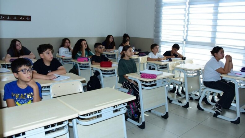 Şehzadeler Belediyesi’nden Öğrencilere Destek Kursları