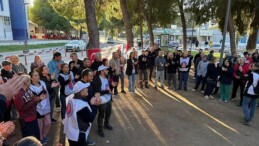 Ege Üniversitesi çalışanları Maaş/İkramiye alacakları için hastane önünde eylemde!