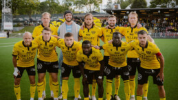 İsveç’in 800 kişilik köy takımı Mjallby, şampiyonluğa 1 galibiyet uzakta