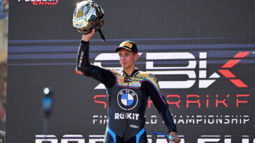 Toprak Razgatlıoğlu, yarışlardan sonra en çok